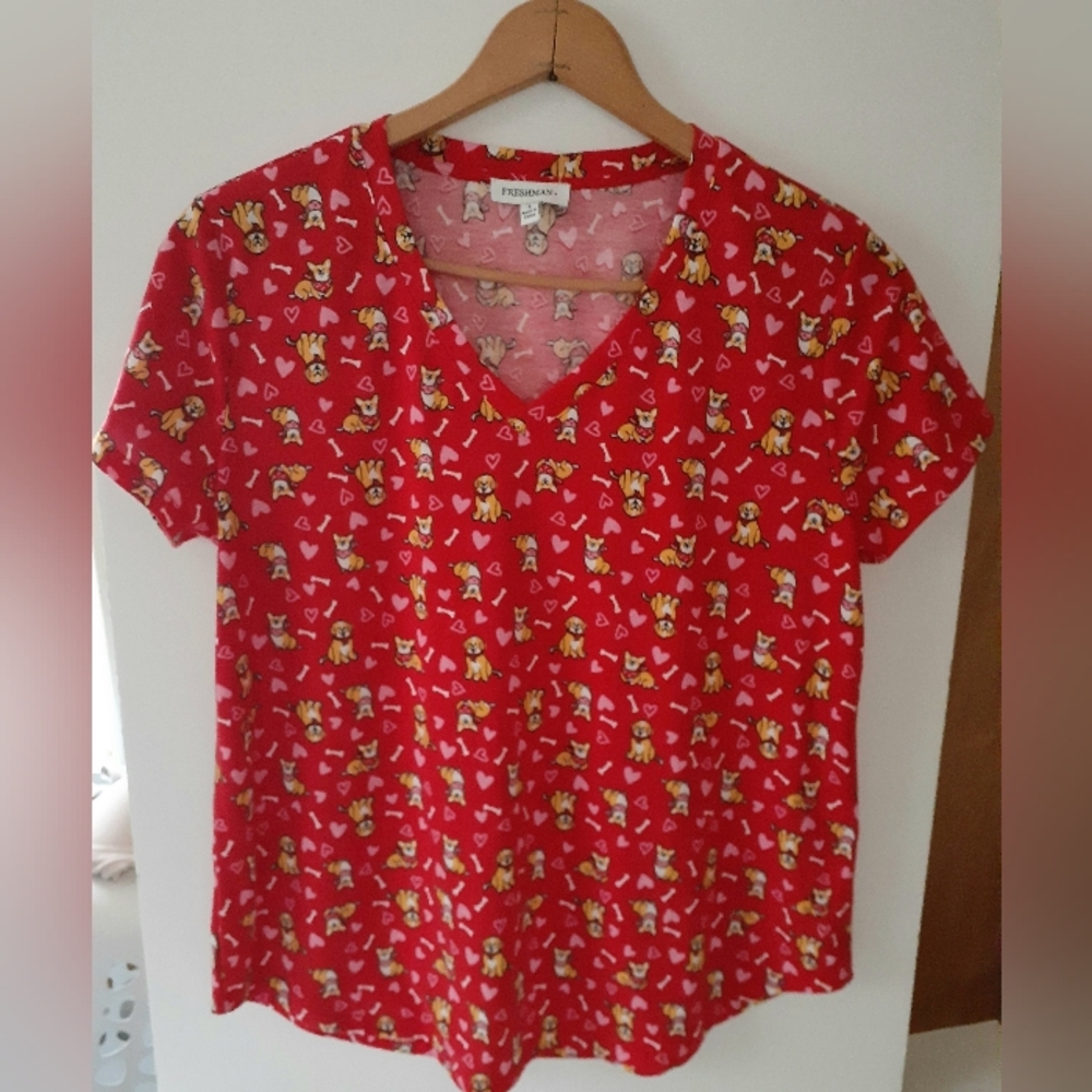 Freshman Red Heart/Dogs Women's Tee